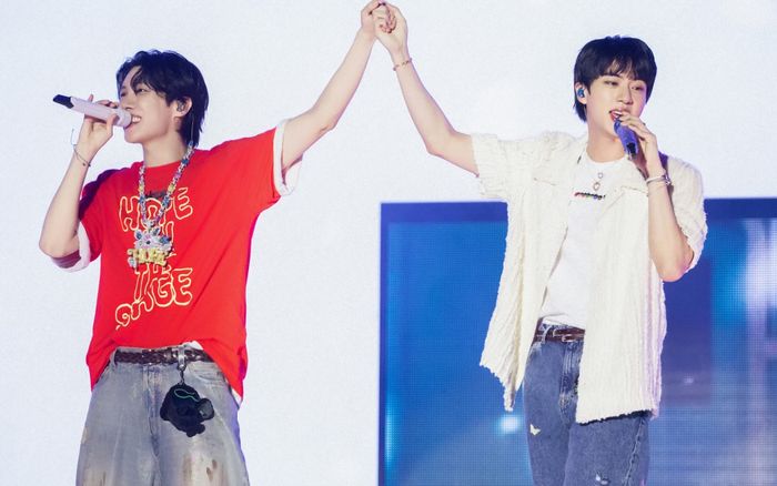 HYBE gia nhập Top 4 công ty tổ chức biểu diễn hàng đầu thế giới