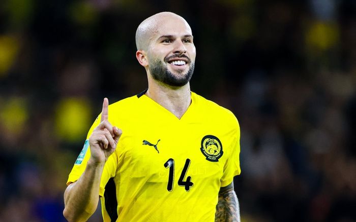 Các cầu thủ nhập tịch Malaysia bị FIFA cấm bất ngờ ăn mừng