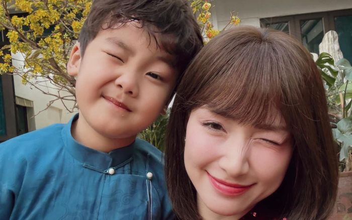 Hòa Minzy tuyên bố đúng 5 chữ dành cho quý tử