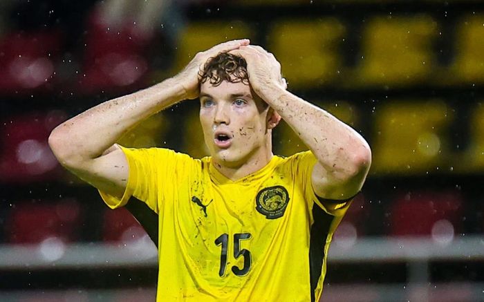 Buồn cho cầu thủ nhập tịch khi Malaysia bị loại