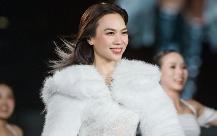 Học trò đăng đàn về Mỹ Tâm: 'Người thường không thể hội tụ hết được'