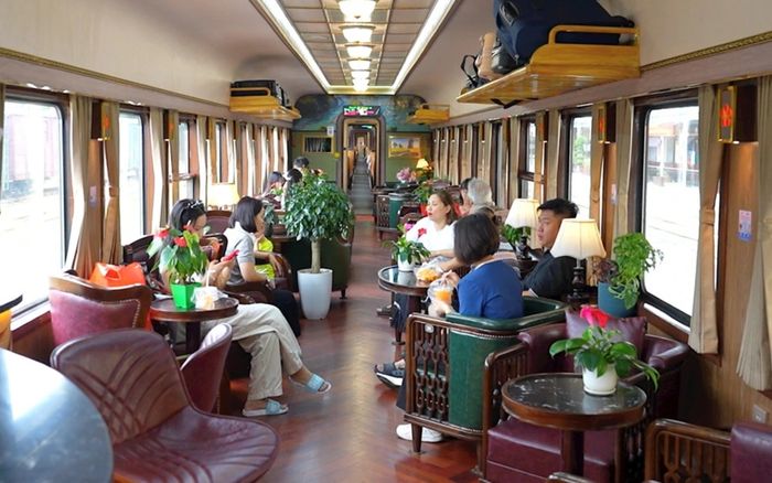 Đoàn tàu chạy tuyến Hà Nội – Hải Phòng thu gần 102 tỷ đồng sau 7 tháng có gì đặc biệt?