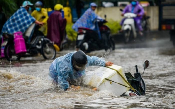 Mưa lớn dồn dập còn kéo dài, những địa phương nào chịu ảnh hưởng?