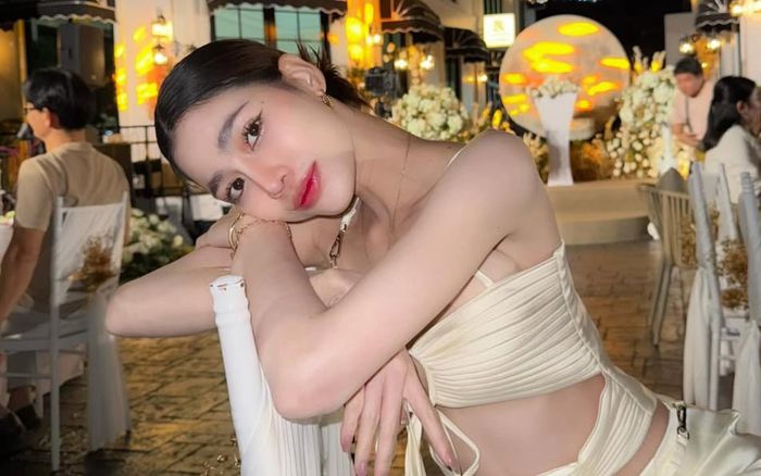 Hoa hậu bị tước vương miện vì dính bầu, nay khoe vẻ đẹp quyến rũ khó rời mắt