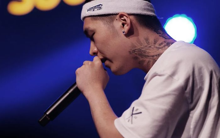 Nam ca sĩ bị tố dụ dỗ fan nữ chưa đủ 18 tuổi vào khách sạn, nạn nhân khủng hoảng tinh thần