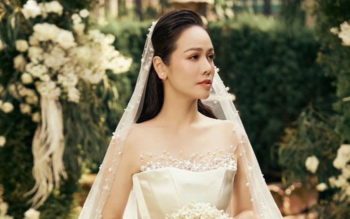 Nhật Kim Anh tung ảnh cô dâu, tuyên bố một câu về chú rể gây bất ngờ