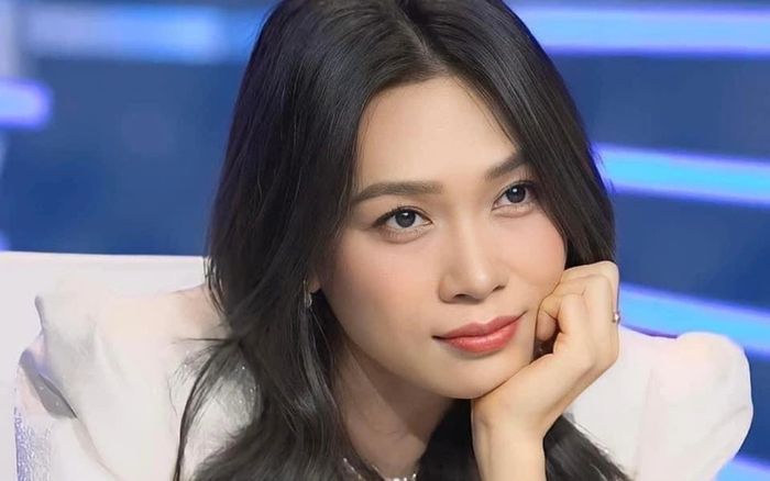 Mỹ Tâm giới thiệu loạt món ngon yêu thích ở Đà Nẵng - quê hương nơi cô sinh ra