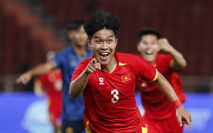 Bản lĩnh Việt Nam khiến Madam Pang cũng phải chúc mừng