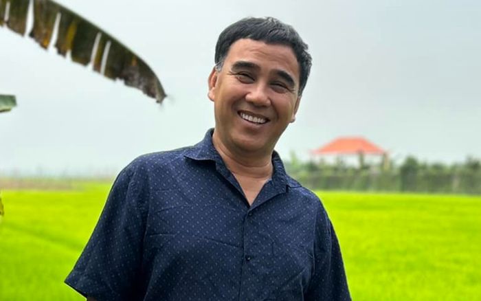 Phong cách ăn mặc giản dị của Quyền Linh