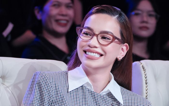 Xe ô tô 600 triệu của Hồ Ngọc Hà