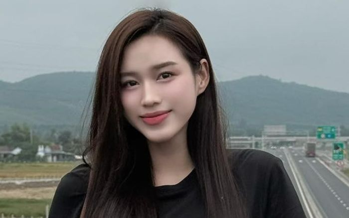 Kem chống nắng 300 nghìn của Đỗ Thị Hà