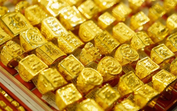 Giá vàng hôm nay (20/12): Vàng nhẫn lại nóng chưa từng thấy