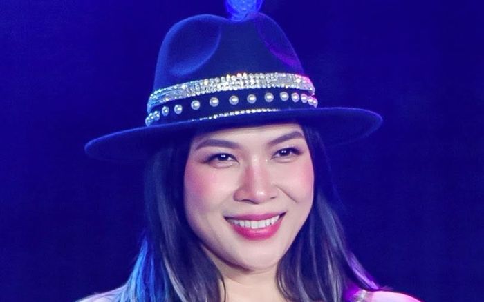 Đôi giày 15 triệu của Mỹ Tâm