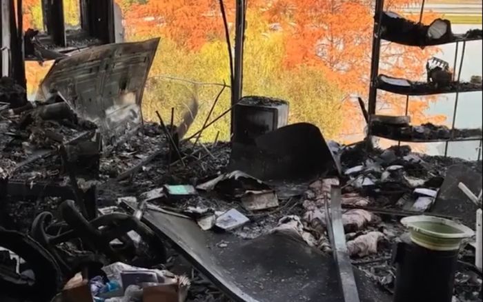 Con trai đốt giấy làm cháy phòng biệt thự gần 3 tỷ đồng, phản ứng của người cha gây bất ngờ