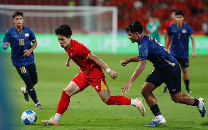 Báo Malaysia nói thật về đẳng cấp U22 Việt Nam trước Thái Lan