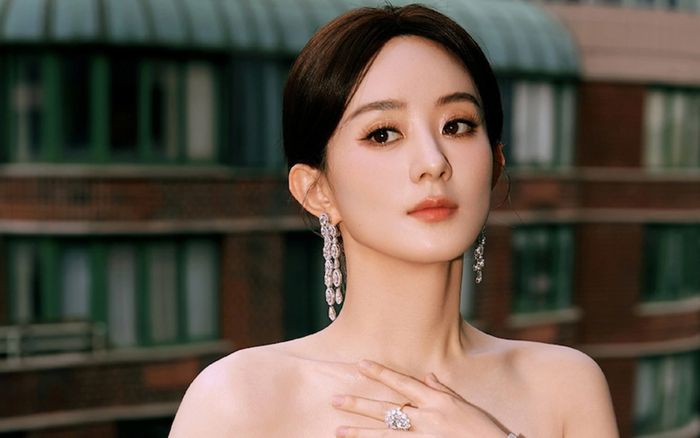 'Người tình' của Triệu Lệ Dĩnh