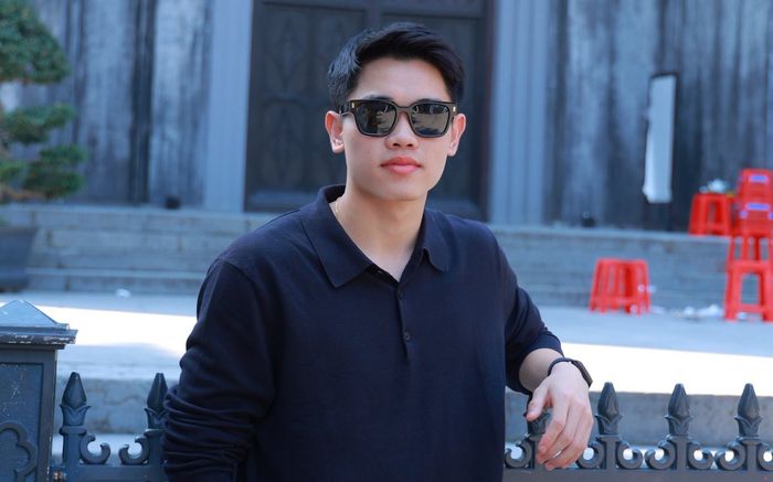 Đồng hồ 6 chữ số của tiền đạo Đình Bắc