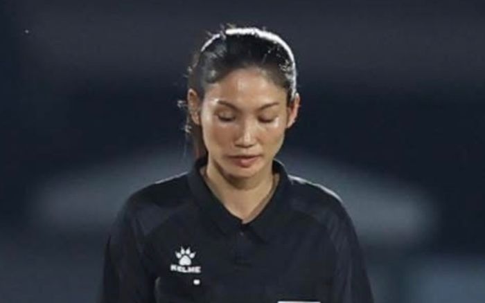 Báo Philippines nói thật về trọng tài Lào giúp Philippines hưởng lợi