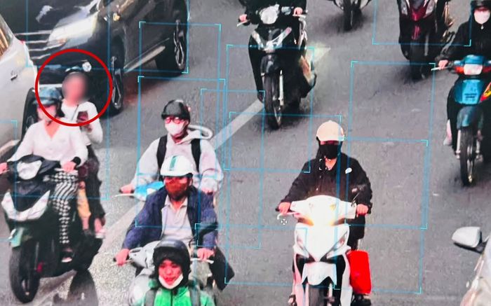 Camera AI 'soi' tận cổng trường, phát hiện hàng trăm học sinh vi phạm