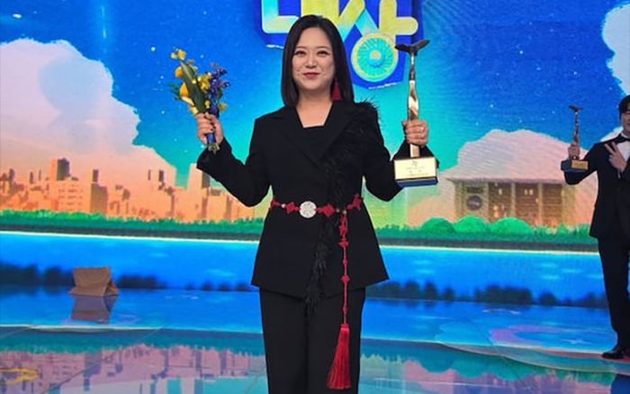 Nữ danh hài Kim Sook nhắc thẳng về tin đồn kết hôn ở tuổi 50