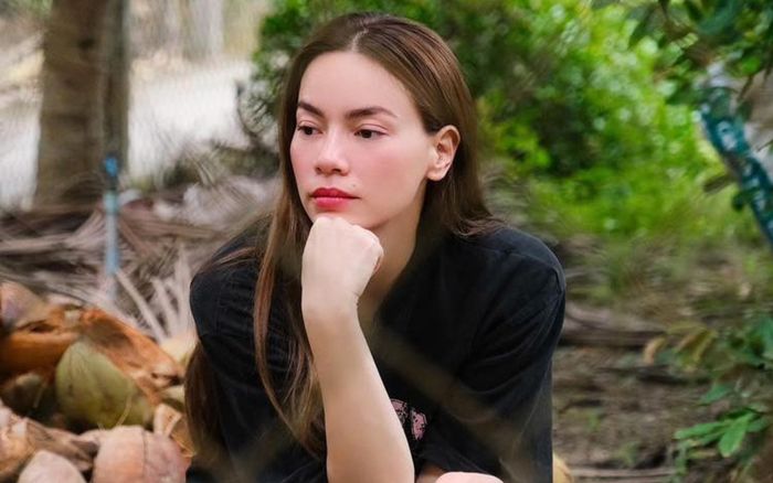 Số tiền 11 tỷ đồng 'gây sốc' của Hồ Ngọc Hà