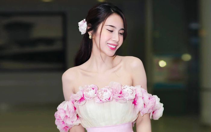 Thủy Tiên đính chính thông tin đang gây xôn xao cõi mạng
