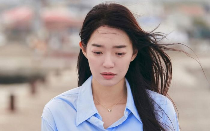 Xúc động chuyện sao phim Bạn Gái Tôi Là Hồ Ly đội gạo cúng lên đầu, lên núi cầu nguyện cho bạn đời mắc bạo bệnh