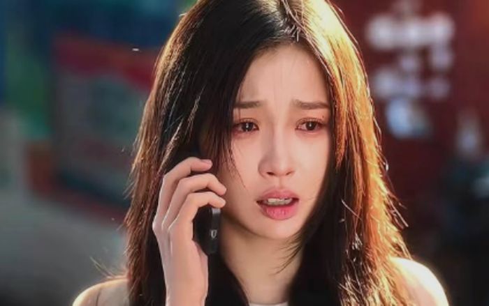 Nữ diễn viên nổi tiếng có cảnh khóc giả đến khó tin