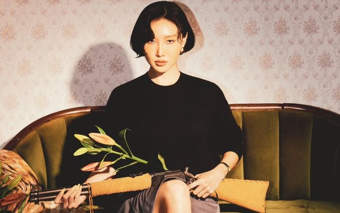 Hwasa lập kỷ lục mới, gia nhập hàng ngũ huyền thoại với BTS và IU