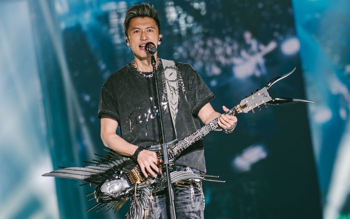 Tạ Đình Phong chưa dừng lại