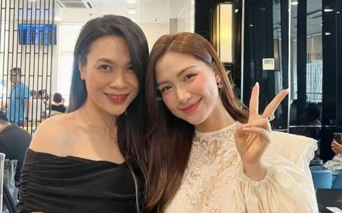 Hòa Minzy khôn ngoan khi từ chối sân khấu của Mỹ Tâm