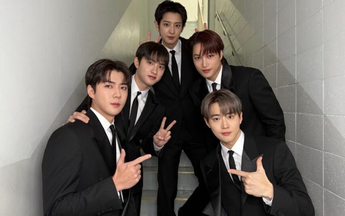 EXO thay đổi đội hình gây tranh cãi