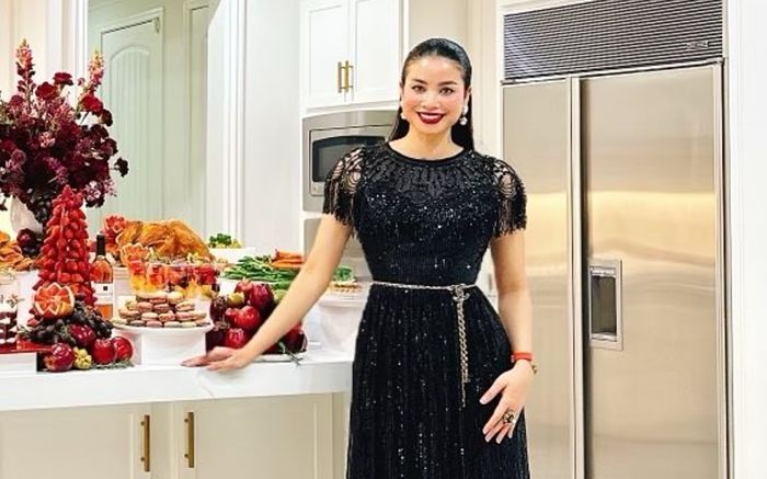 Phạm Hương bày tiệc hoành tráng tại biệt thự sang chảnh ở Mỹ