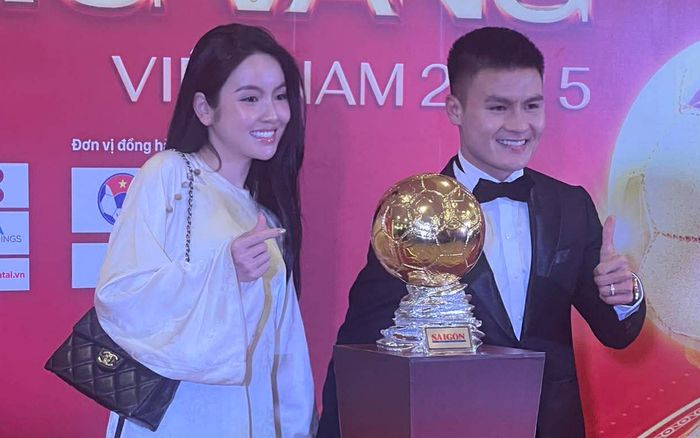 Túi xách 200 triệu của bà xã Quang Hải ở QBV 2025