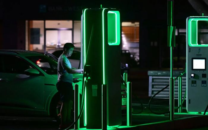 Thời đại của xe điện bắt đầu