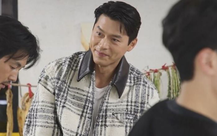 Hyun Bin gây sốt vì 'flex' vợ!