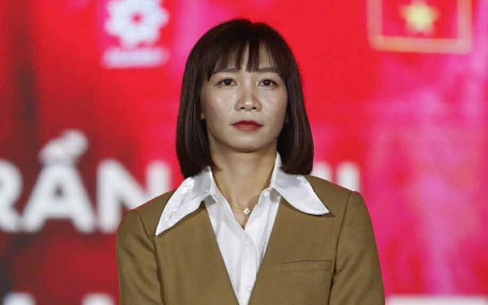 Sau ồn ào, Thùy Trang ủng hộ tất cả tiền thưởng ở giải QBV 2025