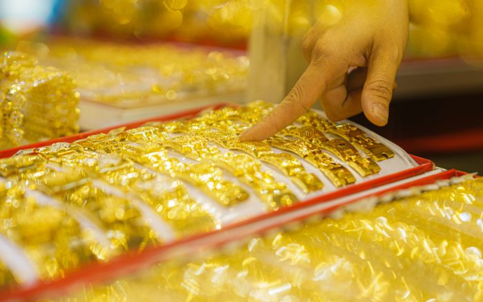 Tin tài chính hôm nay 27/12: Vàng lập đỉnh mới, USD biến động nhẹ