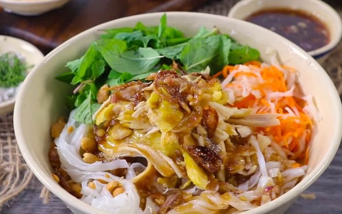 8 món ăn Việt lọt top ngon bậc nhất thế giới năm 2025, món thứ 2 ăn là ghiền