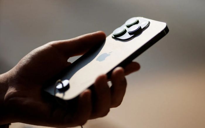 Apple vá hai lỗ hổng zero-day