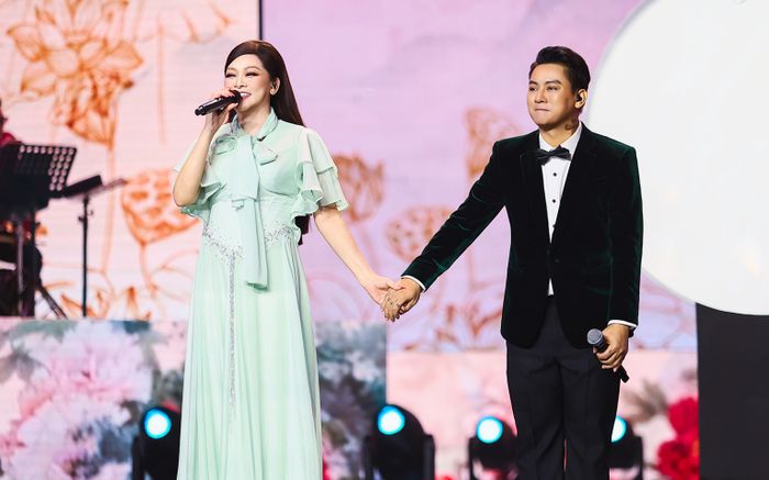 Xúc động clip Hoài Lâm song ca cùng Như Quỳnh