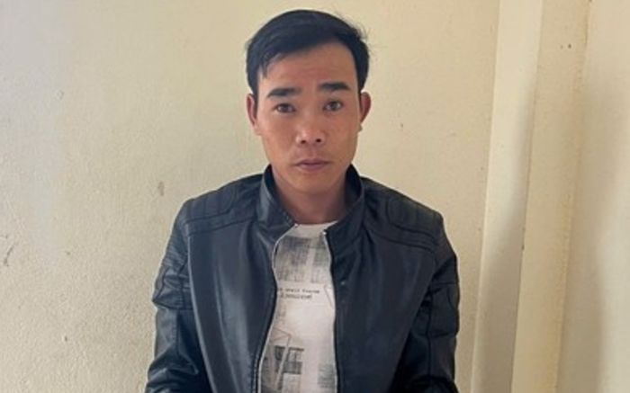 Bắt quả tang hành vi đáng xấu hổ của đôi nam nữ tại khách sạn