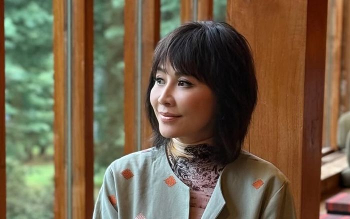 Xôn xao chuyện nữ diễn viên 60 tuổi lấy chồng 17 năm từ chối có con