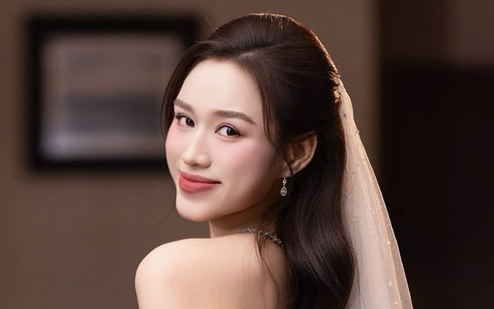 Chiếc máy đặc biệt có giá 8 chữ số của Đỗ Thị Hà