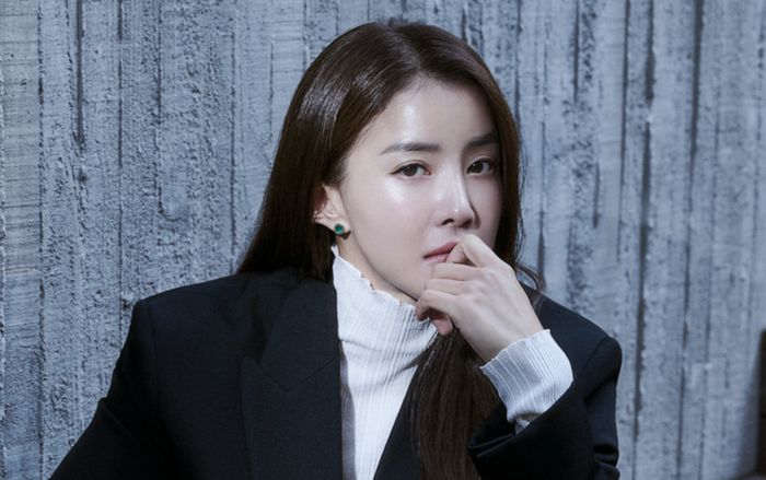 Lee Si Young lên tiếng về cáo buộc gây rối trật tự nơi công cộng