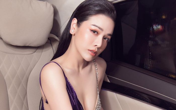 Máy tính giá 8 chữ số của Nhật Kim Anh