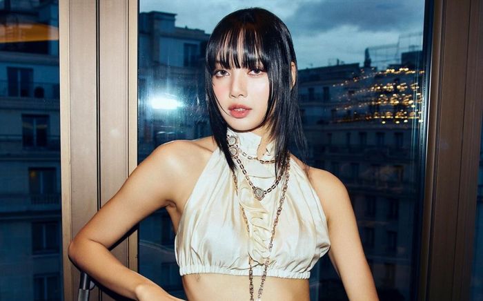 Lisa hóa nữ quái sánh vai 'ông hoàng hành động' Ma Dong Seok