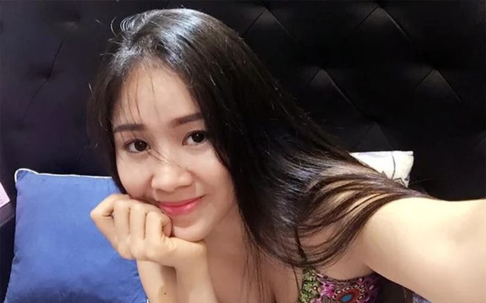 Clip 30 giây quay Lê Phương cực quyến rũ, 1 chi tiết thành tâm điểm chú ý