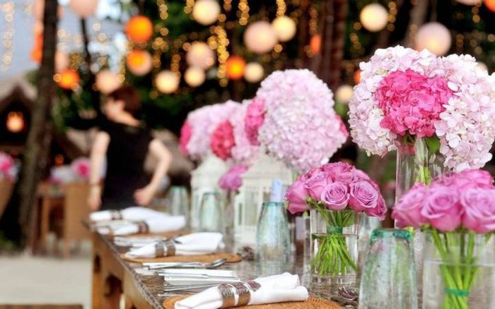 Nhận tiền mừng cưới 3 triệu đồng, cô dâu chê trách khách mời ngay tại buổi tiệc