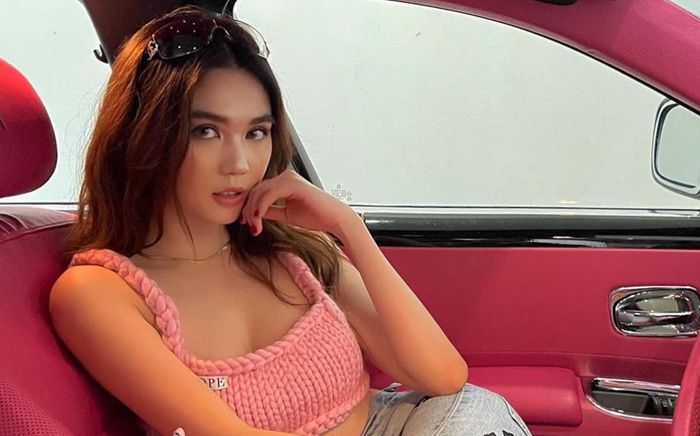 Chiếc xe 8 tỷ của Ngọc Trinh